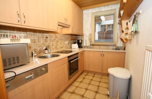 Hinterthal Apartment | 'Alpenruhe' beautiful, sunny 2-bedroom flat in Hinterthal