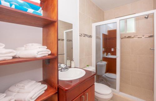 Antoneys Cay Apartment | Alpha's Place - Unit 3C