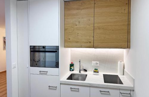 St. Moritz Apartment | Alpin-schick, 39m2, Ski & Sport, mit Pool - SK213