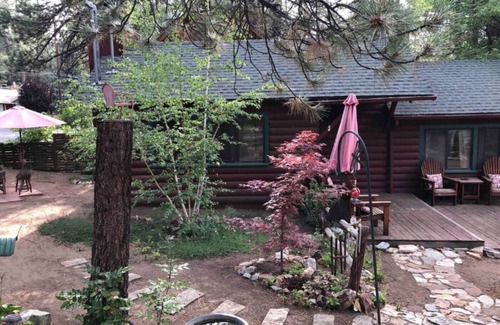 Big Bear Lake Apartment | Alpine Getaway - Eagle's Nest Rustic Cabin