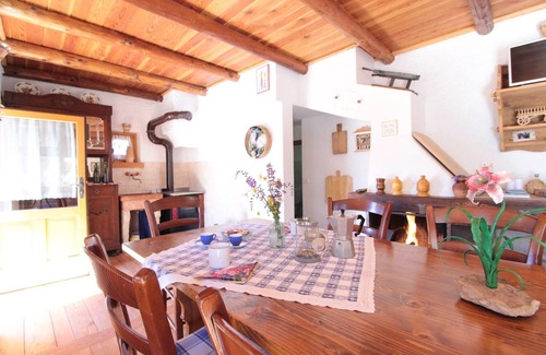 Lamon Ski Chalet | Alpine Getaway for Families
