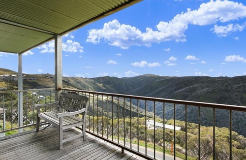 Hotham Heights Apartment | Alpine Haven 2
