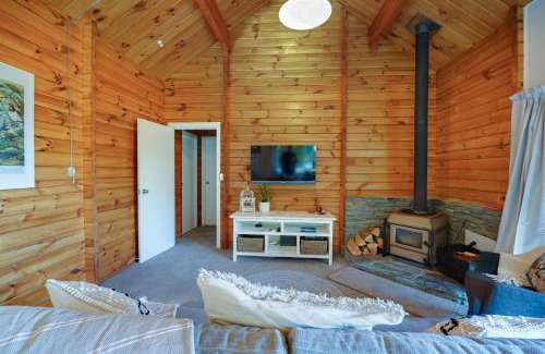 Closeburn House | Alpine Hideaway - 3 Bedroom