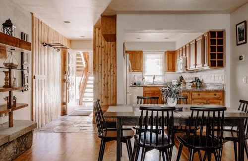 Wildernest House | Alpine Hideaway with Free Shuttle - Wildernest