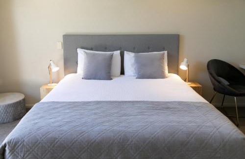 Taupo Hotel | Alpine Lake Motel