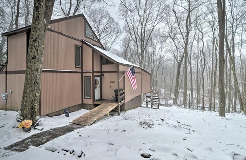 Alpine Lake House | Alpine Lake Resort Chalet with Indoor Pool Access!