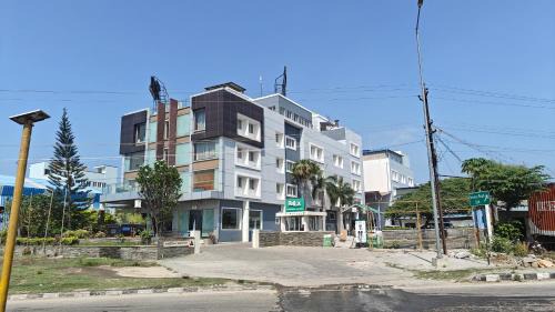 Krishnagiri Hotel | Alps Residency - A Bergamont Hotel, Krishnagiri