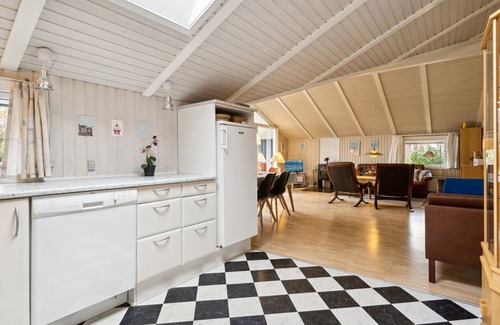 Kegnæshøj House | "Alrun" - 150m from the sea by Interhome