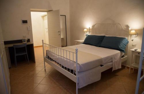 Margherita di Savoia Bed & Breakfast | Alta Marea