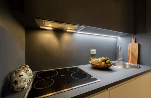 Duomo Apartment | Altafronte Enchanted Suite close to Uffizi Gallery