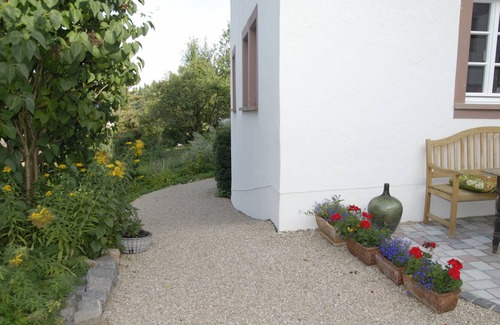 Niederehe Cottage | 'Alte Bürgermeisterei' - Quiet, modern apartment f. 2 pers., Terrace / garden