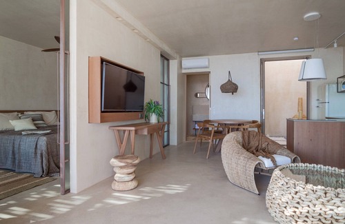 Vizari Villa | Altera Cave-Hebe beach villa, pool (adults only)