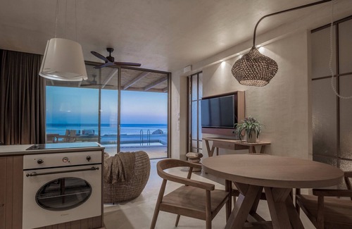 Vizari Villa | Altera Cave-Hebe beach villa, pool (adults only)