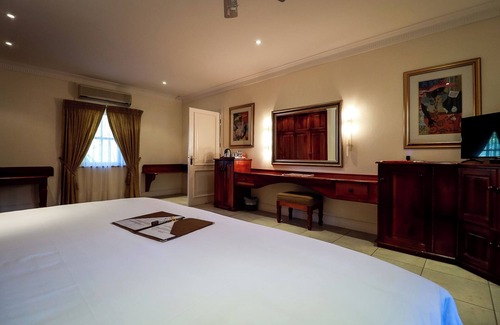 Schoemanshoek Bed & Breakfast | Altes Landhaus Country Lodge