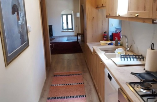 Zarouhla Apartment | Althea Aroania suites