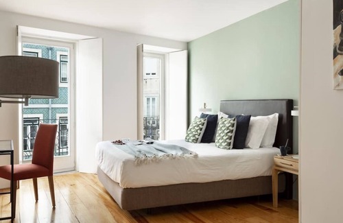 Merces Apartment | ALTIDO Stylish 5BR Apt w/big terrace in Principe Real