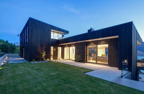 Queenstown House | Altitude Luxury - Hosted by NZSIR Luxury Rental Homes