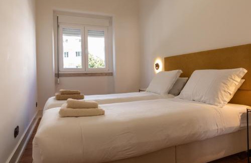 Areeiro Apartment | Alvalade 58 - Charming 2 bedroom apartment with AC near the airport and city center