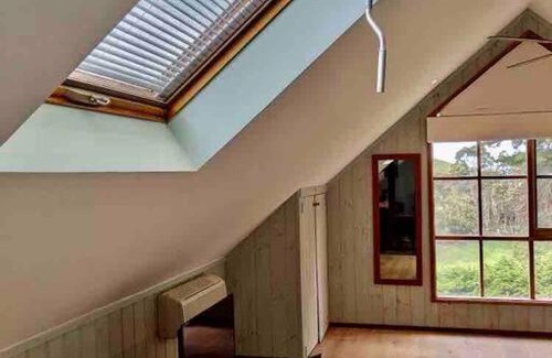 Apollo Bay Apartment | Alyeska Loft - Apollo Bay studio loft apartment