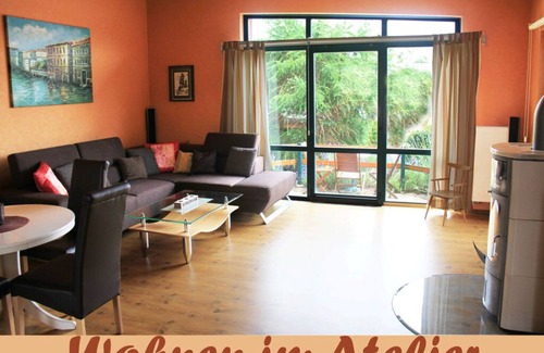 Neinstedt House | Am Kahlenberg Modern retreat