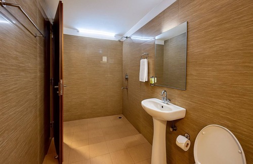 Vasundhara Hotel | Amaira Hotels & Banquets (Near Vaishali Metro Station)