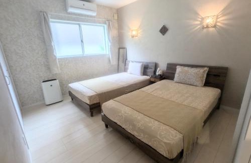 Tatsugo House | Amami Mahalo