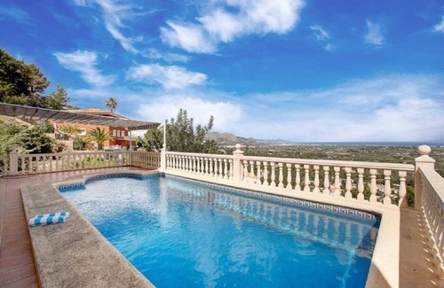 Pedreguer Villa | Amanda: Great 4 bedroom villa with stunning views ,