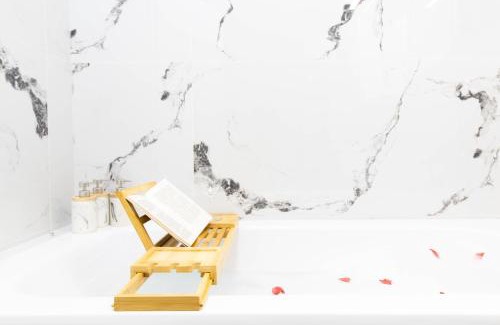 Popesti-Leordeni Apartment | Amaria Sunrise