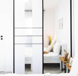 Popesti-Leordeni Apartment | Amaria Sunrise