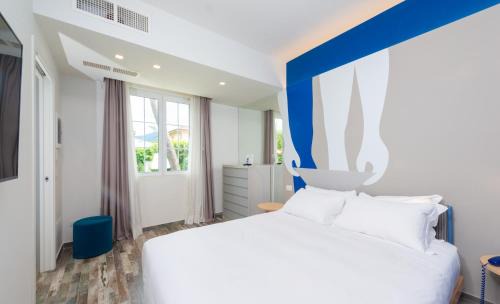 Marina di Pietrasanta Apartment | Amarina Suite Emotion