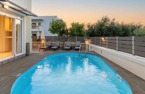 Stavromenos Villa | Amarlia Villa