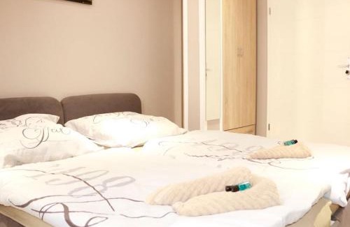 Neukoelln Hotel | Amaya Motel