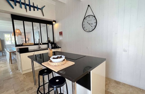 Saint-Clement-des-Baleines House | Amazing villa with heated pool and parking