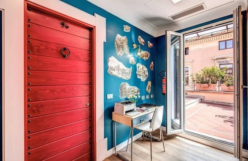 Rione III Colonna Apartment | Amazing 1BR Suite Splendid Decor