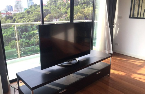 Pratumnak Hill Condo | Amazing 2 BDR in ♥ Pattaya Near Beach & Walking Street