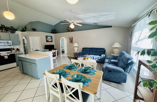 Sunridge Woods House | Amazing 3/2 vacation home with private pool!