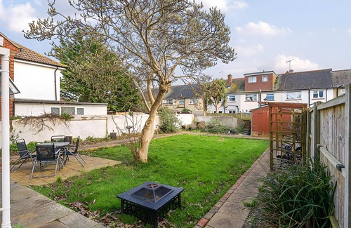 Bognor Regis House | Amazing 3 bed House in perfect locationn