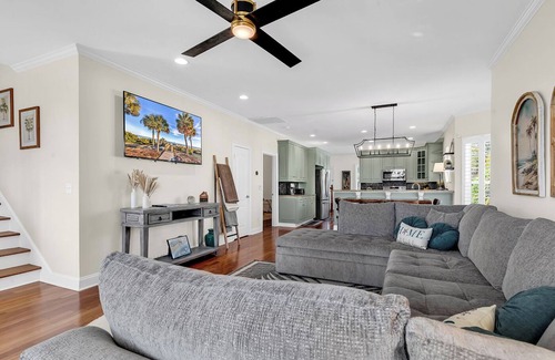 North Myrtle Beach House | Amazing 3-bedroom townhome in lovely Little River with Hot tub!