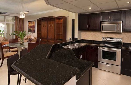 Cofresi Resort | Amazing All-Inclusive 2-bedroom for up to 6 with a Pool. 5-minute walk to beach!