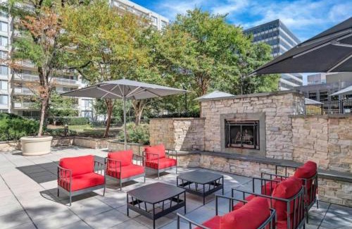 Crystal City Apartment | Amazing Apartment 1BR at Crystal CIty With Gym