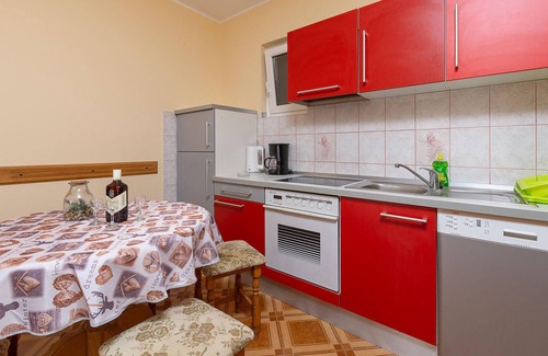 Barbariga Apartment | Amazing apartment in Betiga with WiFi