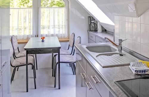 Muritz Apartment | Amazing apartment in Klink with sauna
