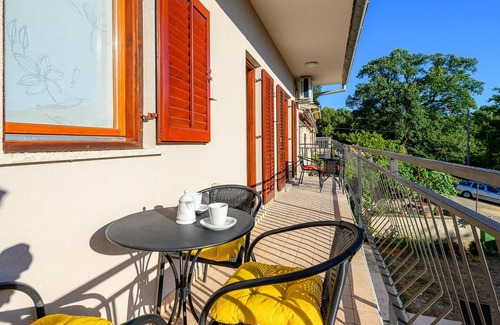 Paradiz Apartment | Amazing apartment in Labin with WiFi