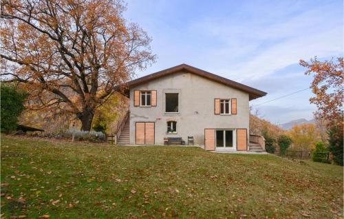 Marzabotto House | Amazing Apartment In Marzabotto
