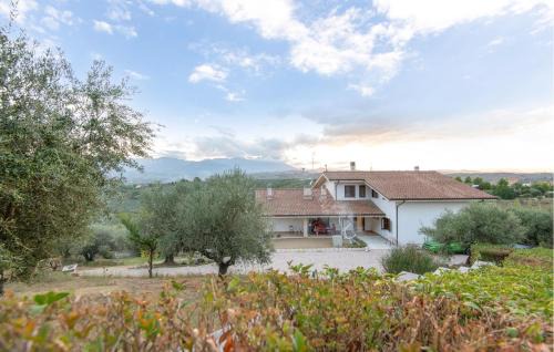 Moscufo Apartment | Amazing Apartment In Moscufo With Wifi