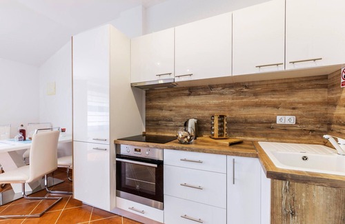 Pavicini Apartment | Amazing apartment in Pavicini with WiFi