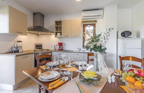 Liznjan Apartment | Amazing apartment in Pula with WiFi