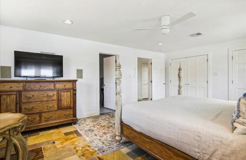 Galveston House | Amazing Bay