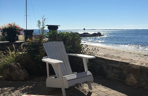 Gilman House | Amazing Beachfront Getaway. It Doesn't Get Better Than This.