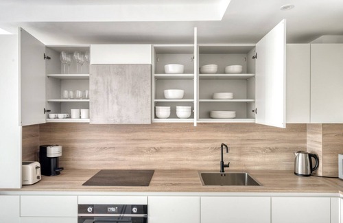 Lansbury Apartment | Amazing Bromley by Bow 1BR w/Concierge, nr Shops & Dining, by Blueground